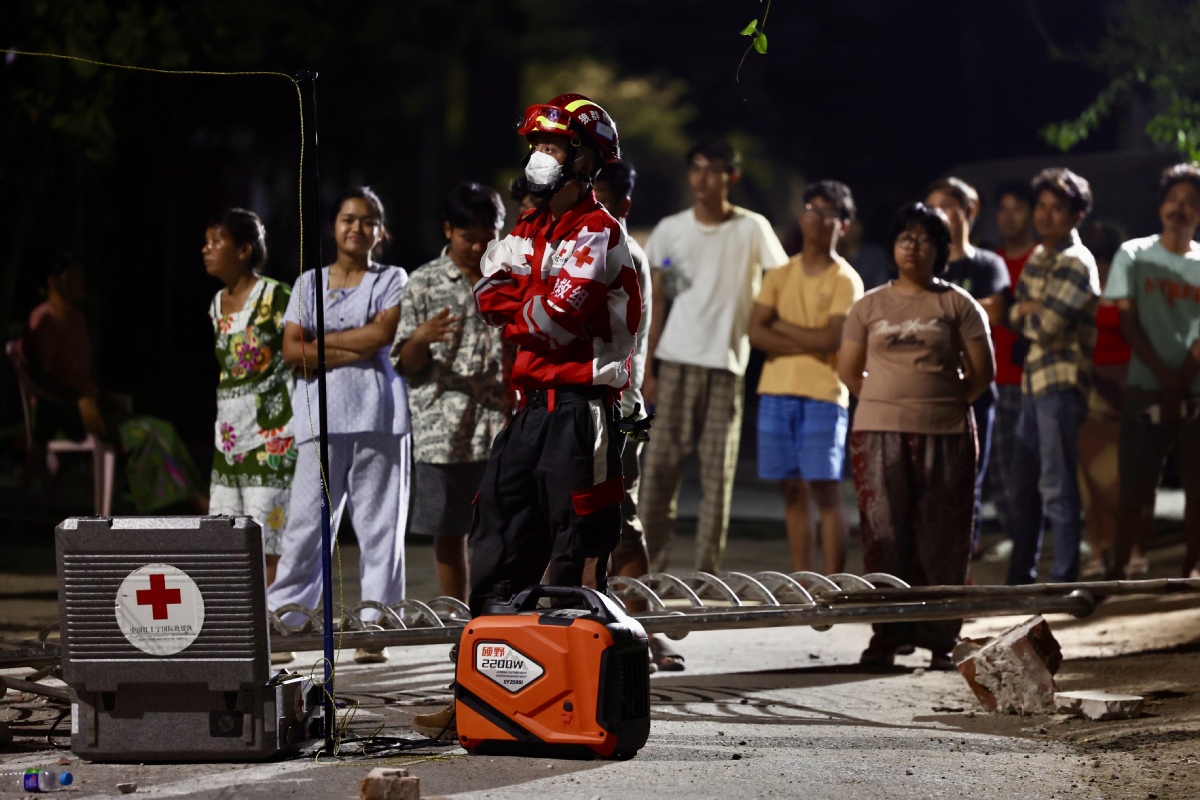?ытай ??т?ару тобы Мьянманы? жер с?лк?н?с?нен зардап шеккен аудандарында к?н?-т?н? то?таусыз ??т?ару ж?мыстарын ж?рг?зд?