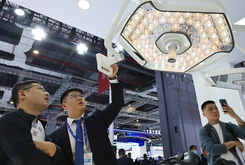 Шанхайда ?ытай халы?аралы? медициналы? жабды?тар ж?рме?кес? ашылды