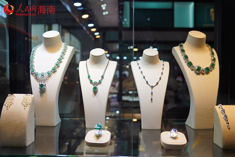 ?ытайды? 5-?нш? халы?аралы? т?тыну тауарлары к?рмес?не ?лемдег? е? ?зд?к ?н?мдер ?ойылды