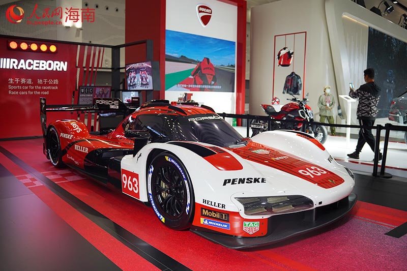 ?ытайды? 5-?нш? халы?аралы? т?тыну тауарлары к?рмес?не ?лемдег? е? ?зд?к ?н?мдер ?ойылды