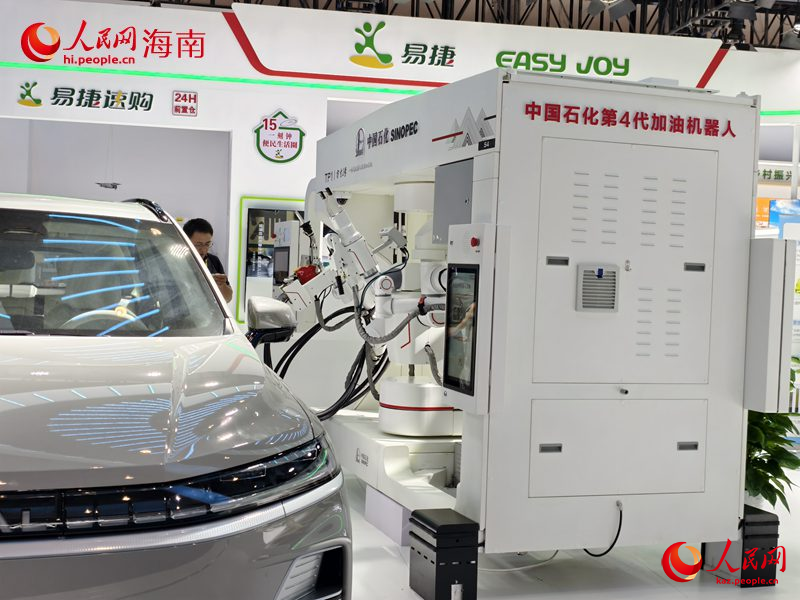 ?ылым мен техниканы? керемет жа?алы?тары ж?не жасанды интеллект элементтер? Т?тынушылар к?рмес?нде жар?ырап к?зге т?ст?