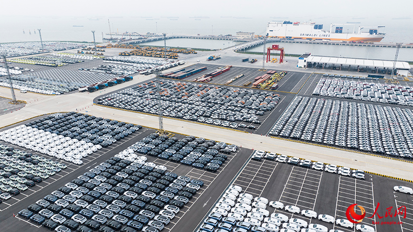 Тайцан, Цзянсу: Сучжоу порты Африка?а айналмалы контейнерл?к кеме ба?ытын ашты