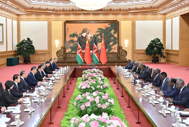 Си Цзиньпин Кения Президент? Уильям Рутомен кел?сс?здер ж?рг?зд?