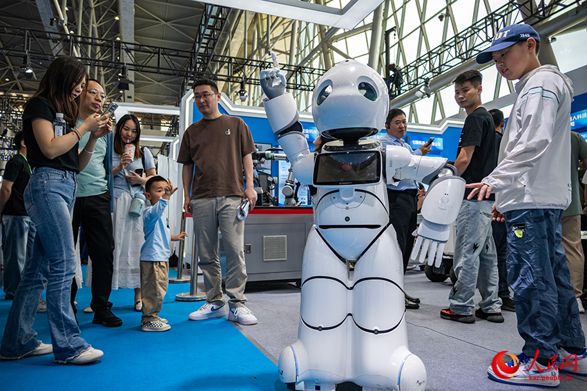 ??ылыми ж?рме?кедег?? жа?а технологиялармен танысу