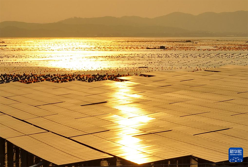 ?ытайды? жел жылдамды?ы жо?ары те??з айма?тарында?ы ал?аш?ы фотоэлектрл?к жобасы жел?ге толы? ?уатпен ?осылды