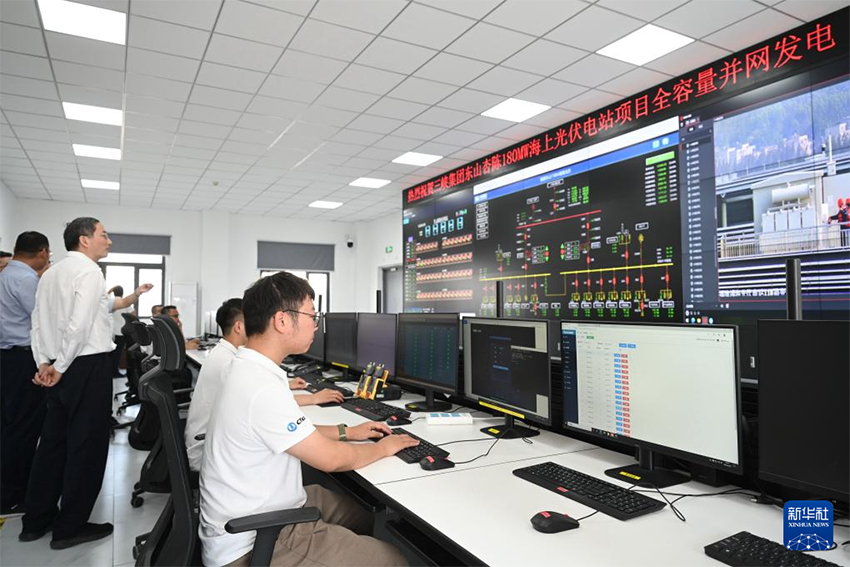 ?ытайды? жел жылдамды?ы жо?ары те??з айма?тарында?ы ал?аш?ы фотоэлектрл?к жобасы жел?ге толы? ?уатпен ?осылды