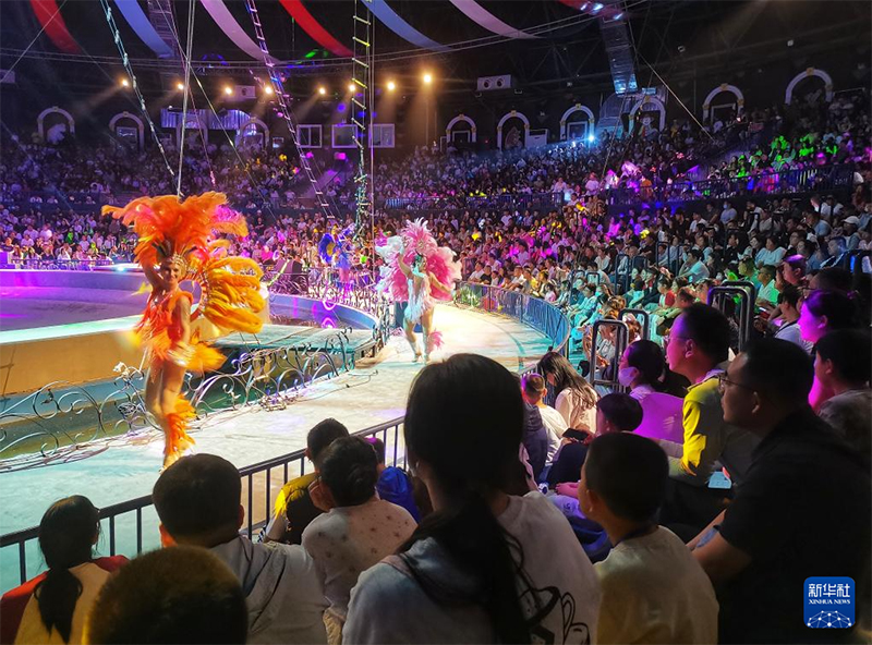 1 мамыр мерекес? кез?нде ел ?ш?нде 314 миллион адам саяхатта?ан