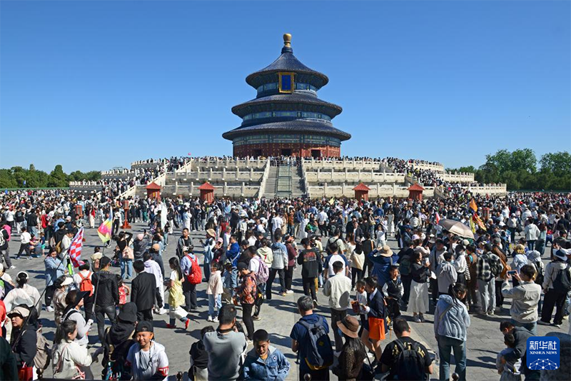 1 мамыр мерекес? кез?нде ел ?ш?нде 314 миллион адам саяхатта?ан