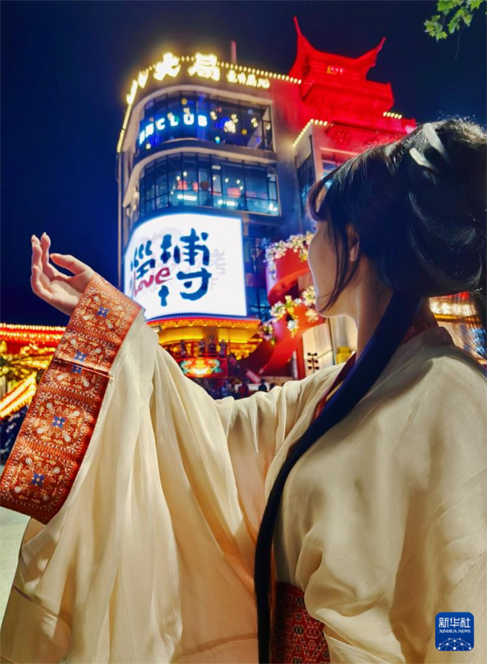 1 мамыр мерекес? кез?нде ел ?ш?нде 314 миллион адам саяхатта?ан