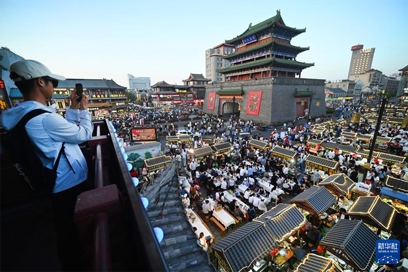 1 мамыр мерекес? кез?нде ел ?ш?нде 314 миллион адам саяхатта?ан