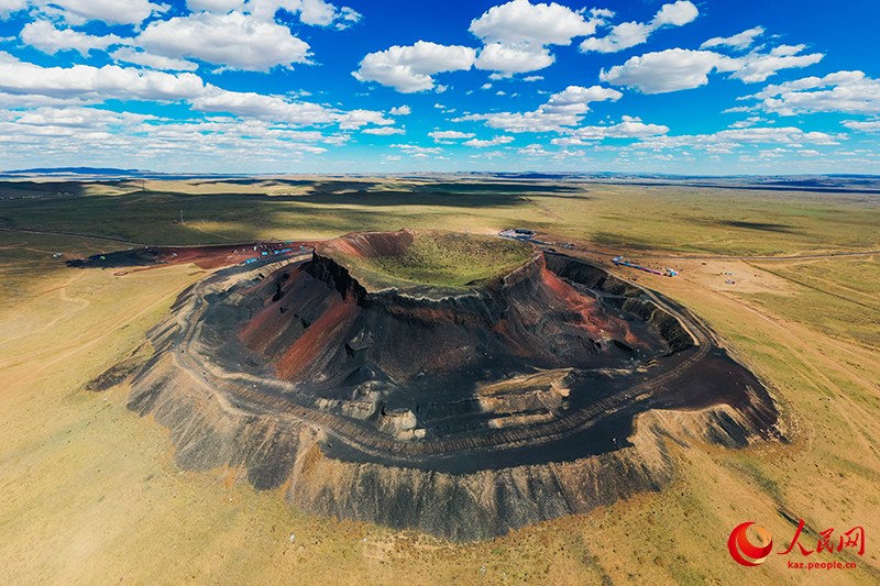 Жайлауда?ы жанартау