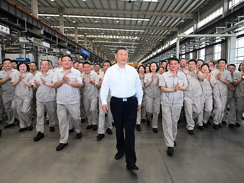 Си Цзиньпин Хэнань ?лкес?н?? Лоян ?аласында ?ызметт?к тексеруде болды