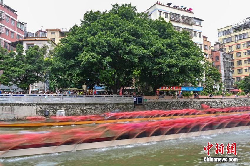 Гуанчжоуды? Чэпи ауылында айда?ар ?айы? жарысы ?т?п жатыр