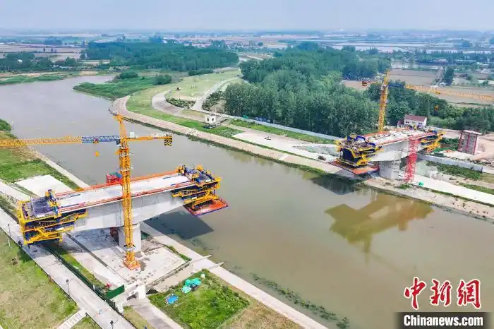 Консольд? интеллектуалды к?п?р салу машинасы Нинхуай тем?ржолында с?тт? ?олданылды