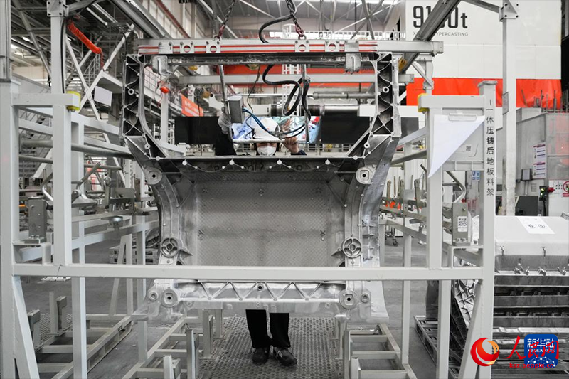 Xiaomi автозауыты 76 секундта б?р к?л?к ??растырады