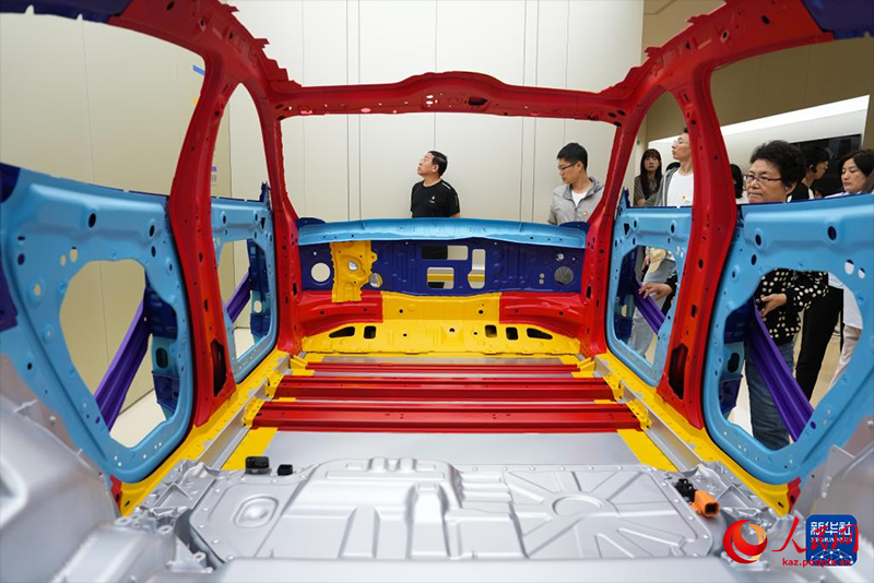 Xiaomi автозауыты 76 секундта б?р к?л?к ??растырады