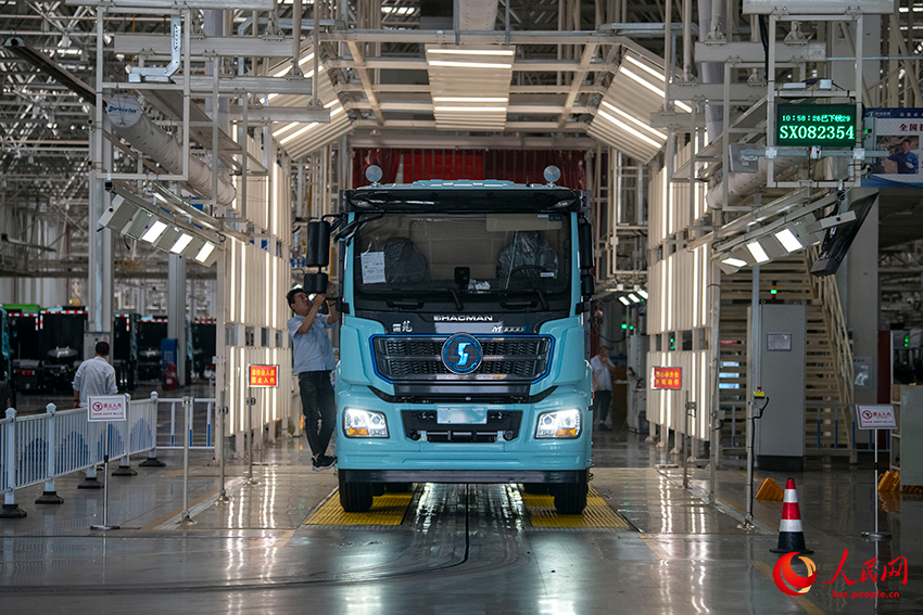 Сиань, Шэньси: ?р 4,8 минут сайын б?р супер ауыр ж?к к?л?г? ??растырылады