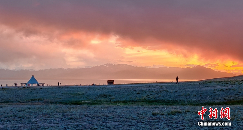 Б?ратала, Шы?жа?: Мен оны к?рд?м, сонда болдым! Жел?де б?к?л елге танымал бол?ан Сайрам к?л?