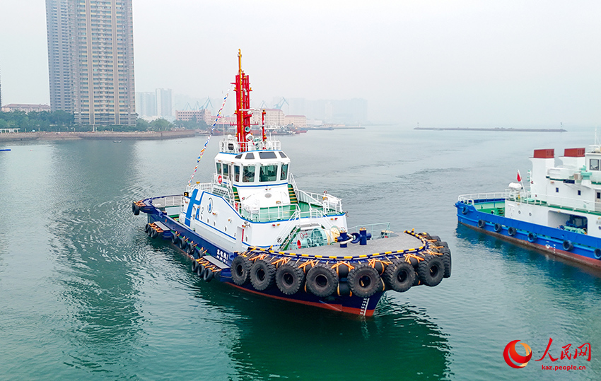 Циндао, Шаньдун: ?ытайда?ы ал?аш?ы сутег?-электр буксир? пайдалану?а бер?лд?