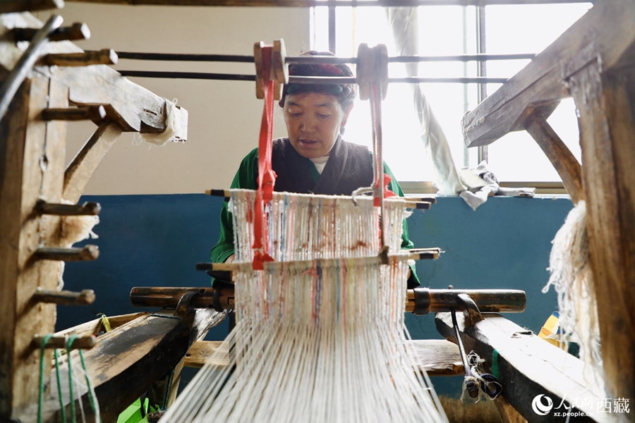 Алжап?ыштар то?итын ?лтты? ?лг?-?неге ?ызметкер?