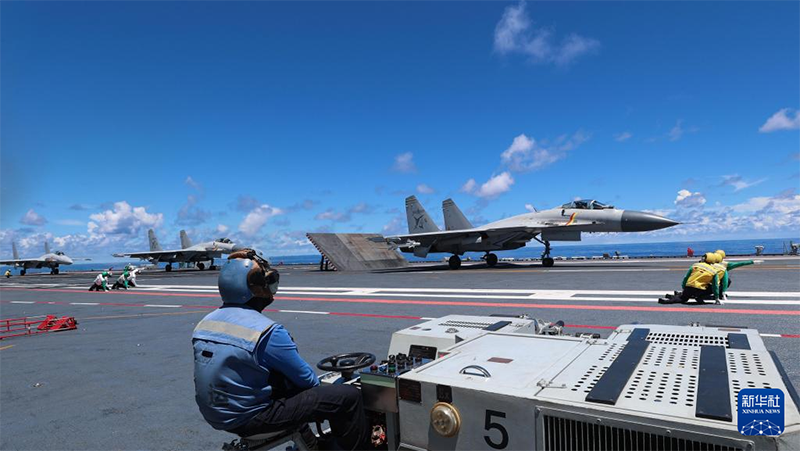 ?ытайлы? авияматкалар ??рамы ?иыр те??зде на?ты жауынгерл?к дайынды?ты ая?тады