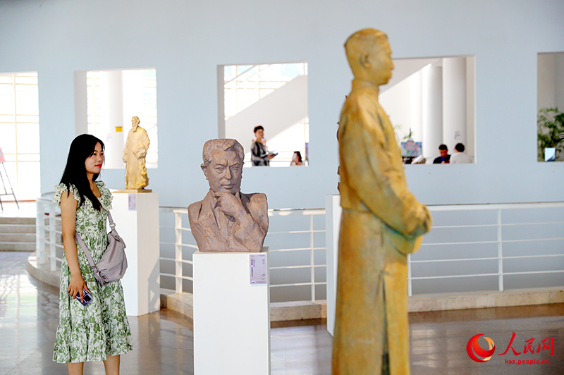 Циндаода ШЫ? елдер?н?? м?с?ндер к?рмес? ашылды