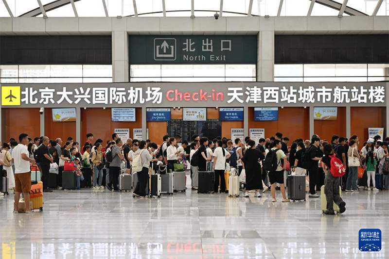 Жаз?ы тасымал?а пойыздар са?адай сай