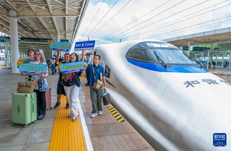 Жаз?ы тасымал?а пойыздар са?адай сай