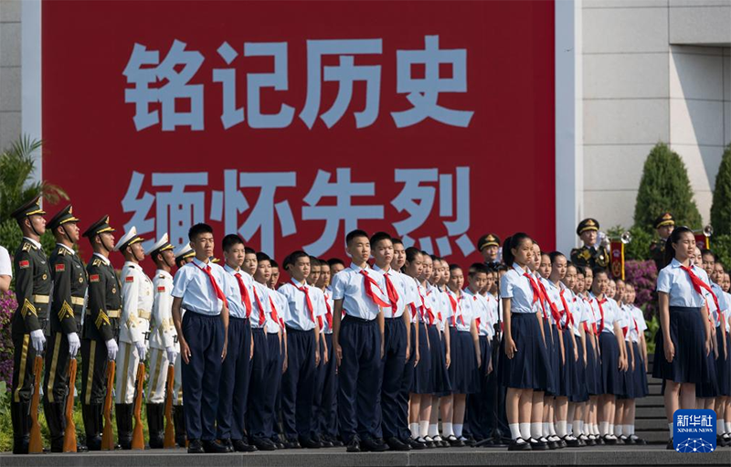 Бейж??де б?к?л ?лтты? жапон?а ?арсы со?ысты? бастал?анына 88 жыл толуына арнал?ан р?с?м ж?не ??лт азатты?ы мен ?лем бейб?тш?л?г?? та?ырыпты? к?рмес?н?? ашылу салтанаты ?тт?