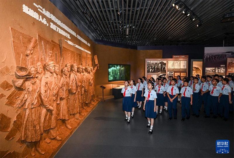 Бейж??де б?к?л ?лтты? жапон?а ?арсы со?ысты? бастал?анына 88 жыл толуына арнал?ан р?с?м ж?не ??лт азатты?ы мен ?лем бейб?тш?л?г?? та?ырыпты? к?рмес?н?? ашылу салтанаты ?тт?