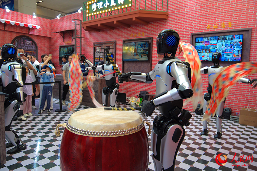 Д?ниеж?з?л?к жасанды интеллект конференциясы технологияны? жарасымын сез?нд?рд?