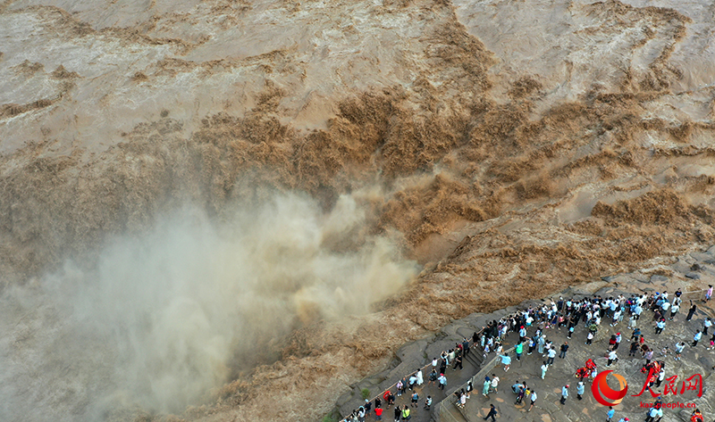 Шэньсидег? Хуанхэ ?зен? Хукоу сар?ырамасыны? айбынды к?р?н?с?