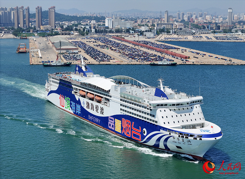 Биыл б?р?нш? жарты жылда ?ытай порт ар?ылы 8,9 миллиард тонна ж?к ?тк?зген