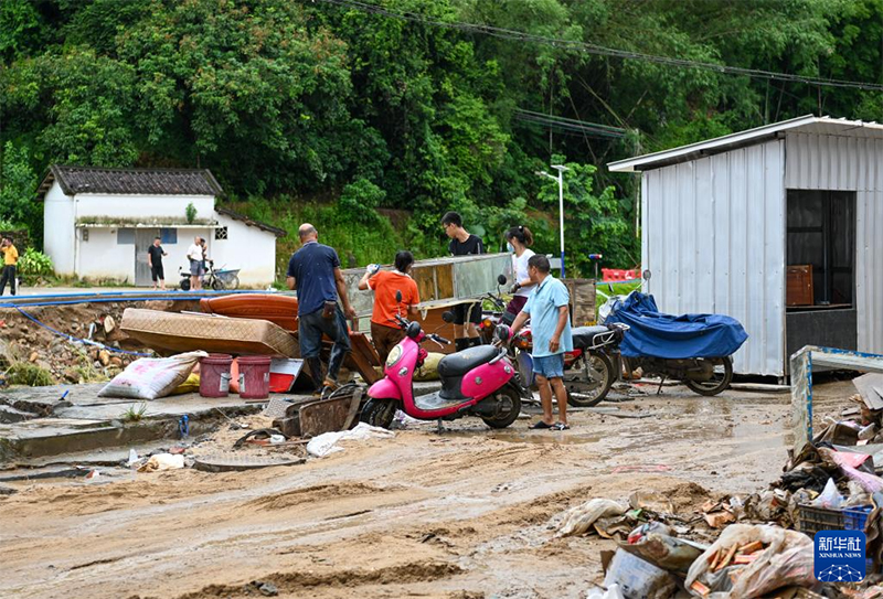 Гуандун су тас?ыныны? алдын алу, су тас?ынына ?арсы ?с-?имыл ж?не апаттарды жою ж?мыстарын ж?йел? т?рде ж?рг?з?п жатыр