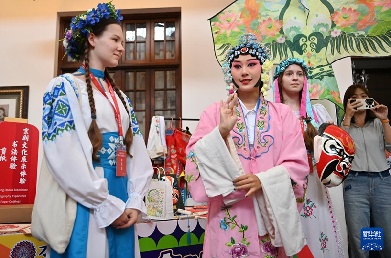 ШЫ? елдер? о?ушылары м?дени алмасу саяхатын бастады