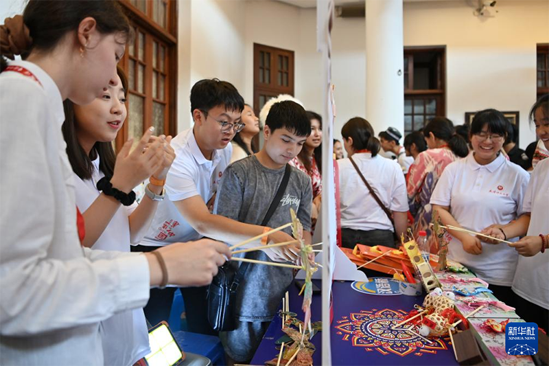 ШЫ? елдер? о?ушылары м?дени алмасу саяхатын бастады