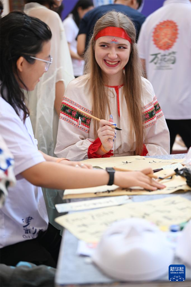 ШЫ? елдер? о?ушылары м?дени алмасу саяхатын бастады