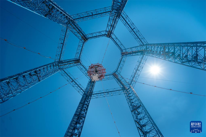 ?ытай айды адам жебер?п барлау миссиясы ?ш?н ай?а ?ону мен ?шу кешенд? сына?ын ал?аш рет ж?рг?зд?