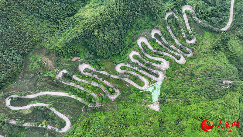 ?ытайда 2027 жыл?а ?арай ауылдарда жа?адан 300 000 ша?ырым жол салынады