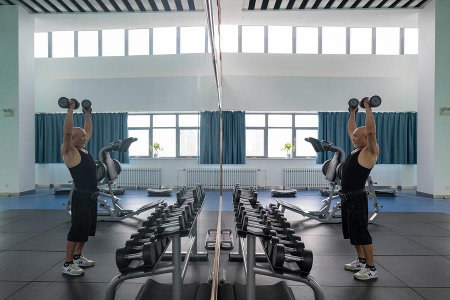 ?аза?станды? к?з д?р?гер? ?ытайда шетелд?ктерге арнал?ан м??г?л?к т?р?ындар жеке ку?л?г?н алды