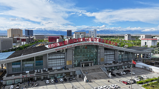 Биыл ?ор?ас порты ар?ылы 6000-нан астам ?ытай-Еуропа (Орталы? Азия) пойызы ?тт?