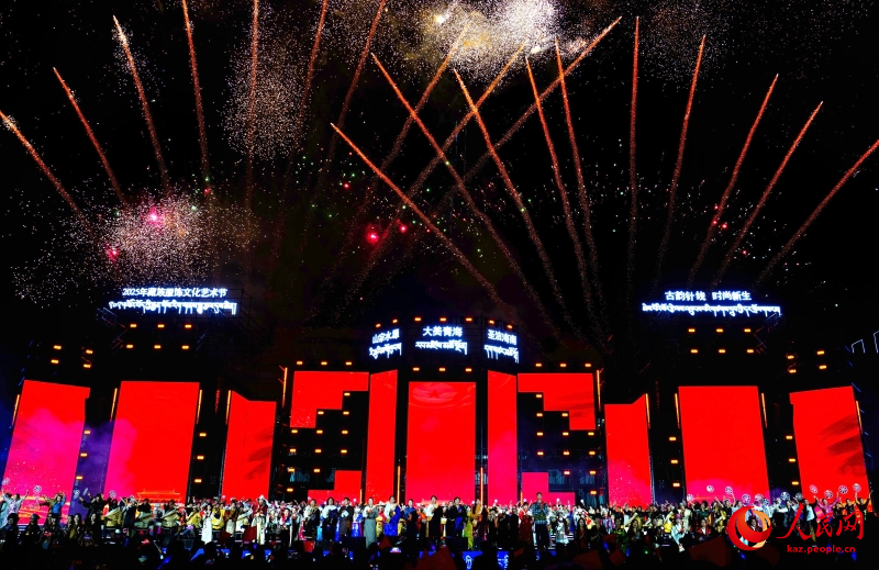 Цинхайда жерг?л?кт? ?лтты? ки?мдер? м?дениет? мен ?нер фестивал? басталды