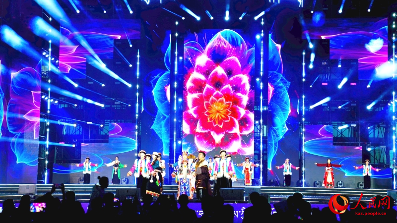 Цинхайда жерг?л?кт? ?лтты? ки?мдер? м?дениет? мен ?нер фестивал? басталды