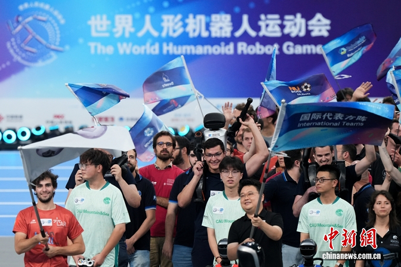 ?ытайда 2025 жыл?ы д?ниеж?з?л?к гуманоидты робот ойындарыны? ашылу салтанаты ?тт?