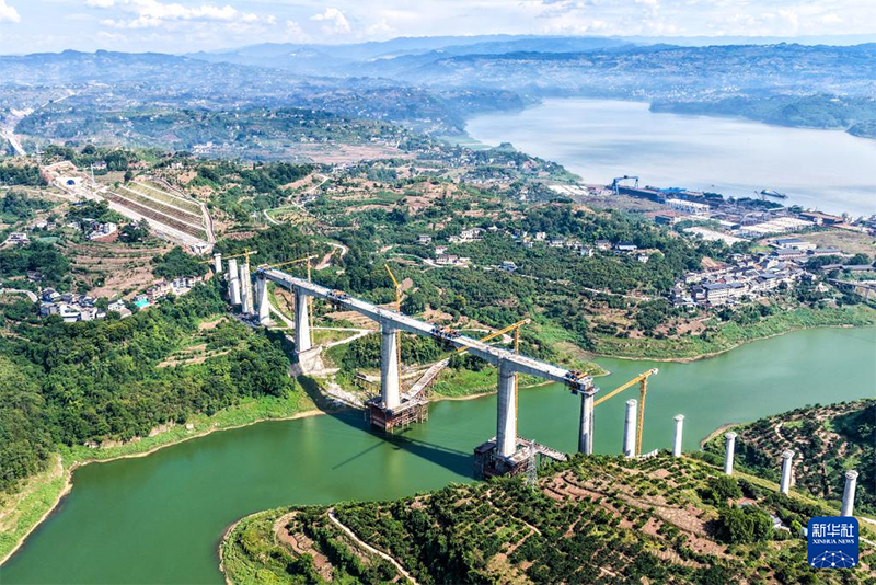 Чунцин-Ваньчжоу ж?рдек тем?ржолыны? Цюйси ?зен? к?п?р? т?й?ст?р?лд?