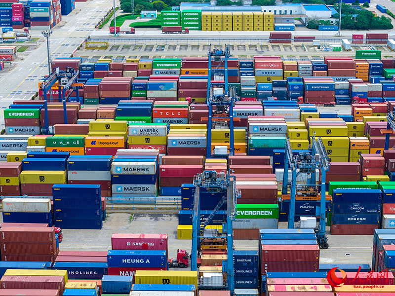 Бас кеден бас?армасы: ?ытай ?лемн?? 157 ел? мен айма?ыны? ал?аш?ы ?ш ?р? сауда ?р?птес?н?? ?атарында