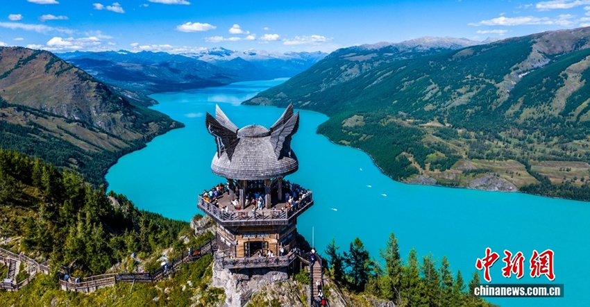 Алтай: Шы?жа?ны? солт?ст?г?ндег? т?ске оран?ан к?з