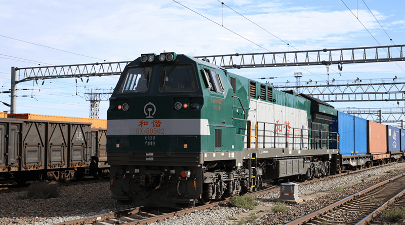 Алашанькоу тем?ржол порты ар?ылы ?тет?н ?ытай-Еуропа (Орта Азия) пойыздарыны? саны 5000-нан асты